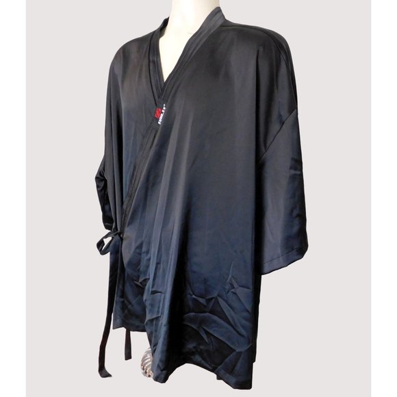 Zune ZX Dark of the Moon Kimono Unisex Large Black Red Embroidery Short Sleeve - Picture 2 of 8